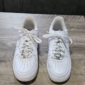 Nike White Leather Sneakers
